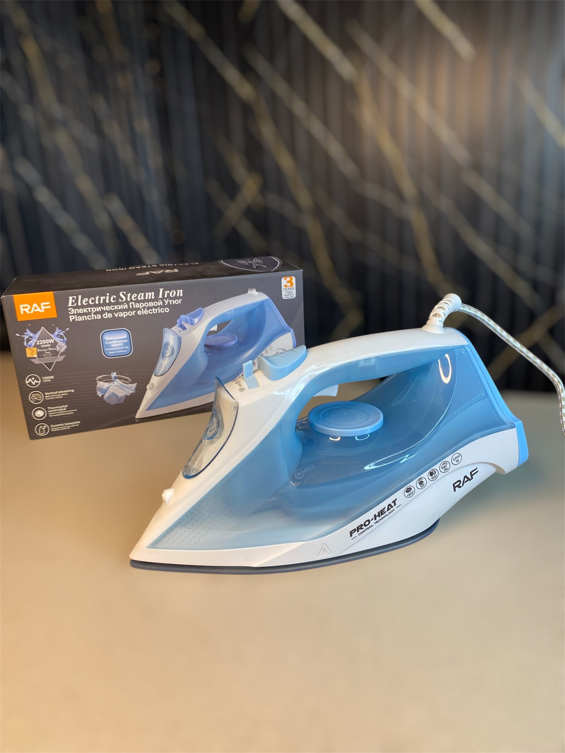 RAF steam iron
