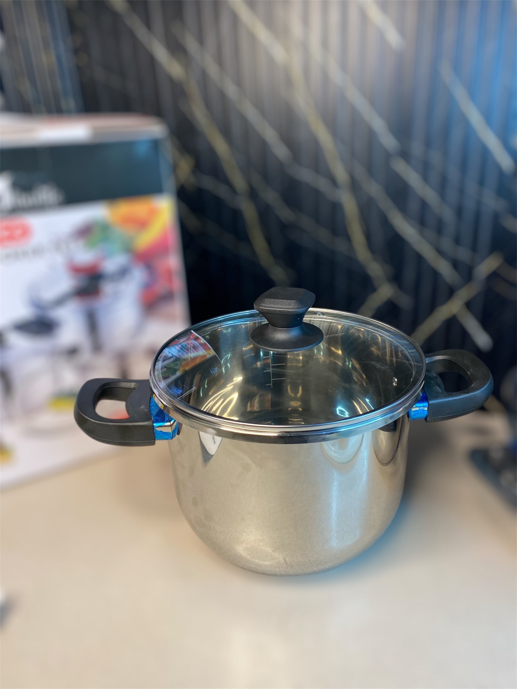 Pressure cooker 3 in 1