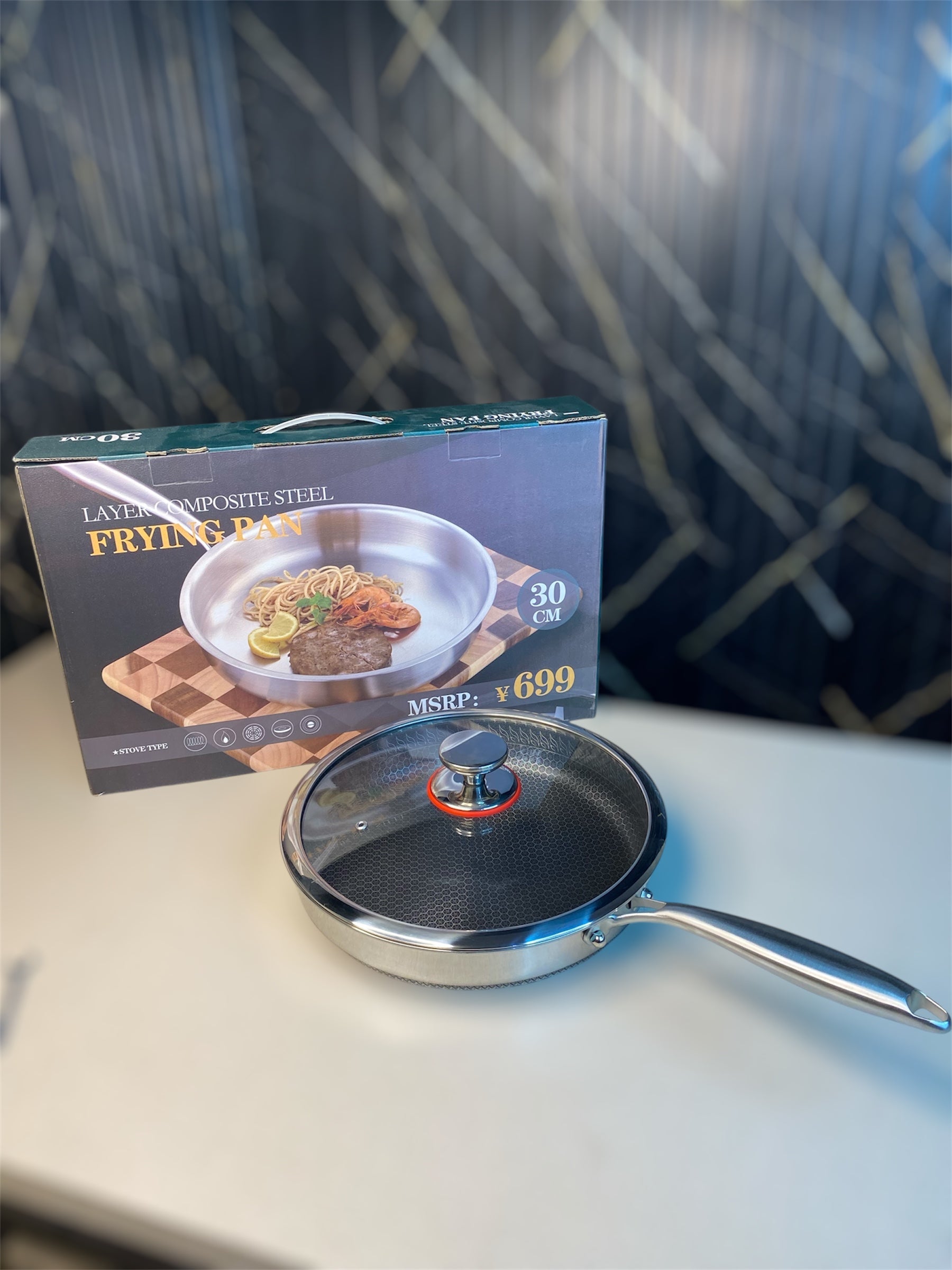 Laser couting flat frypan