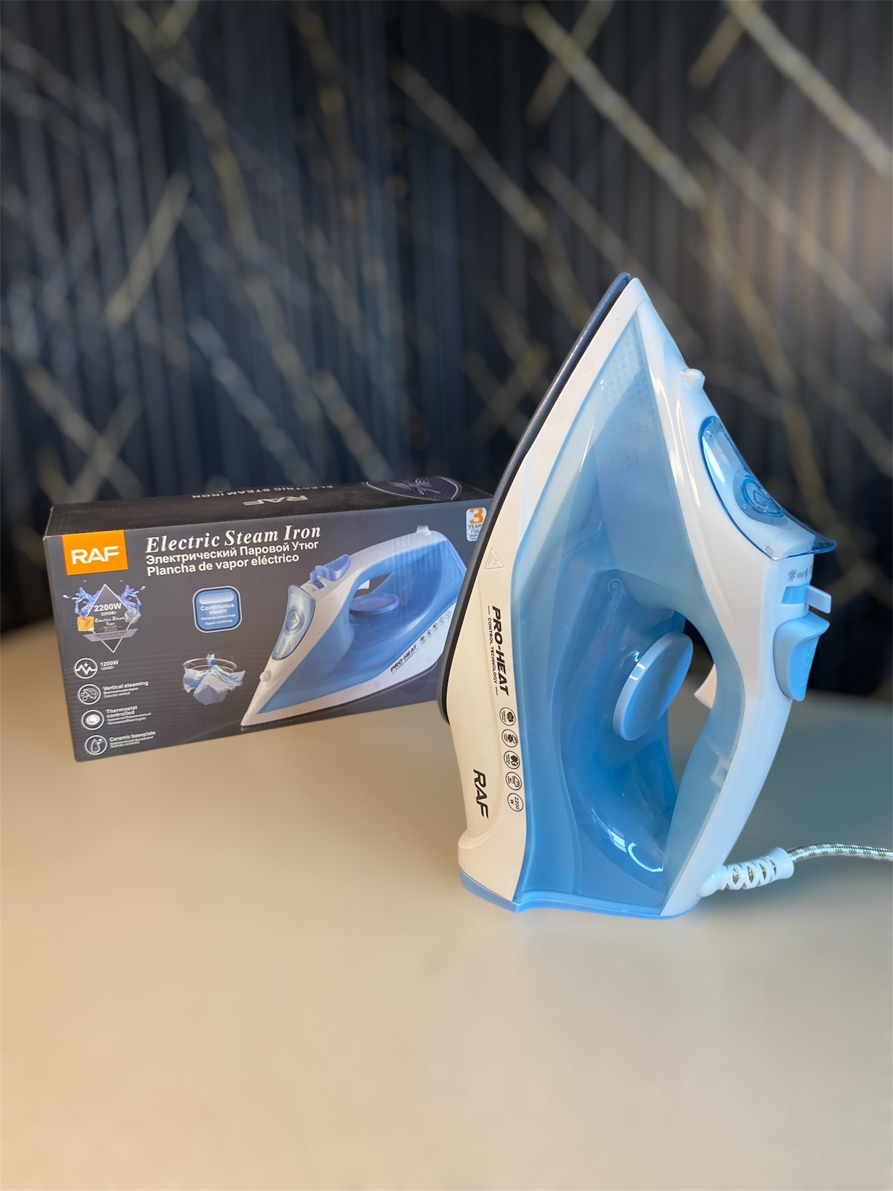 RAF steam iron