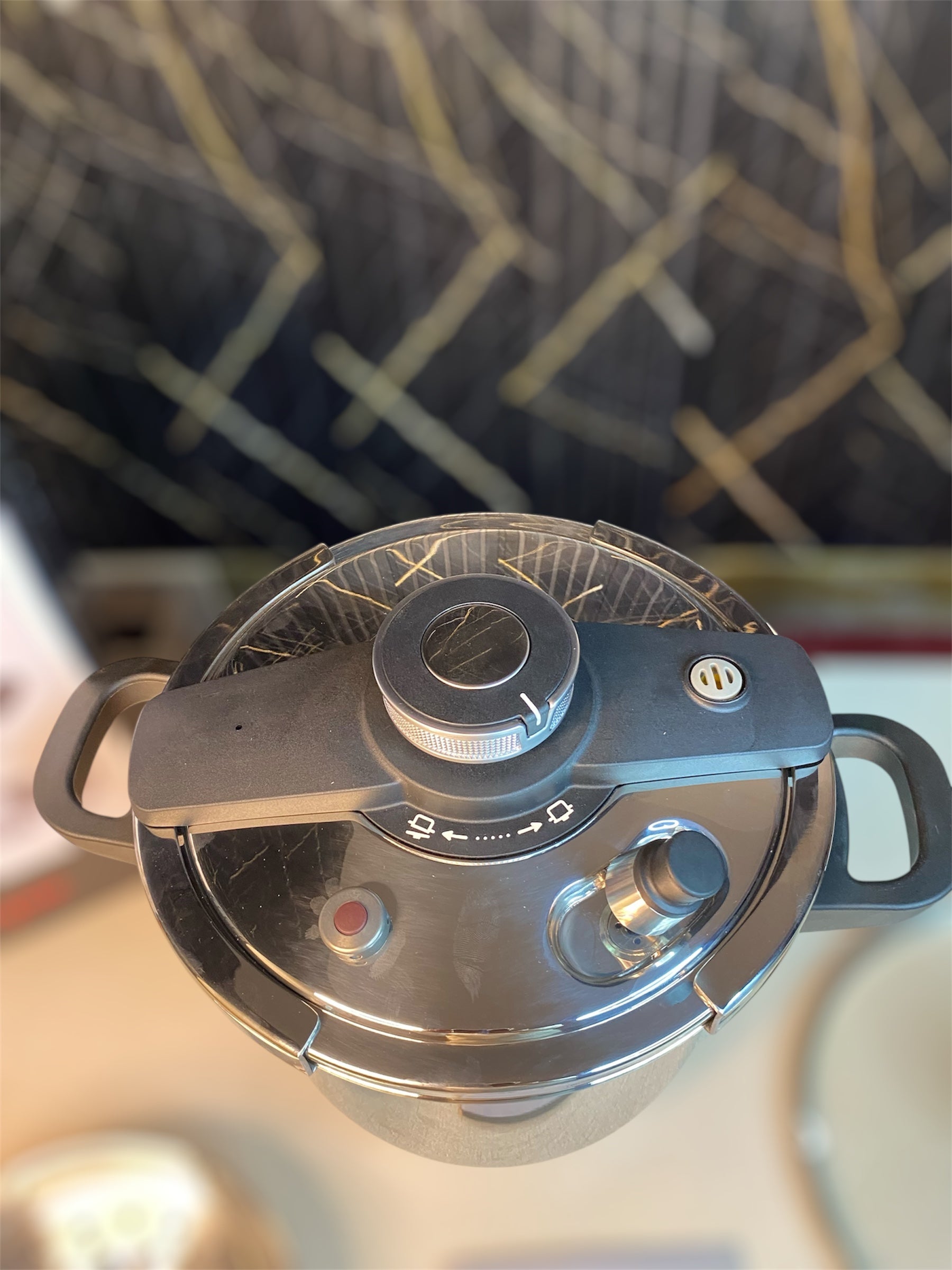 Happy unique pressure cooker 9L